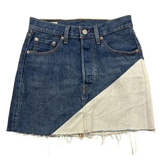 Levi's Vintage Premium Denim Deconstructed Two-Tone Raw Hem‎ Jeans, Size 24 - Picture 2 of 10